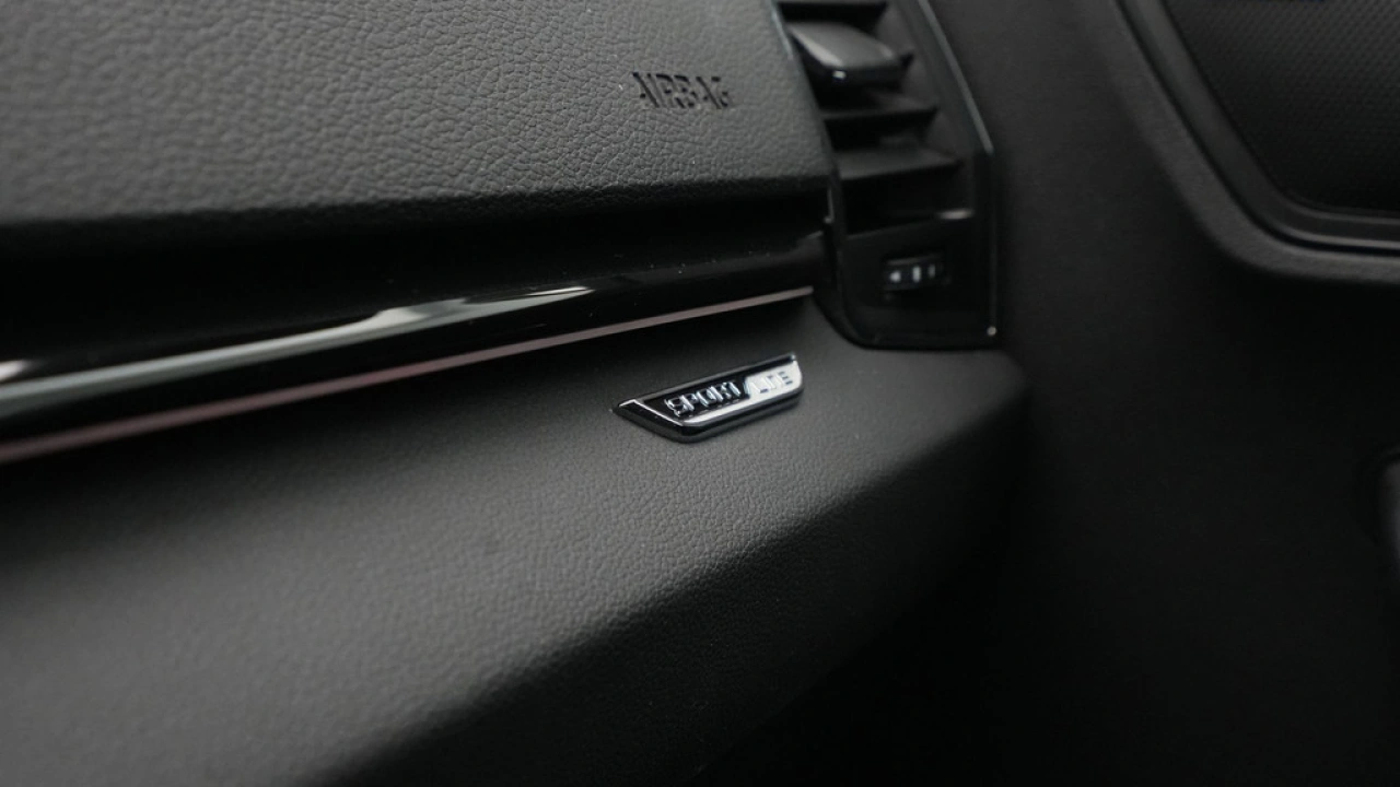 Škoda Karoq 1.5 TSI ACT 150pk DSG Sportline Business