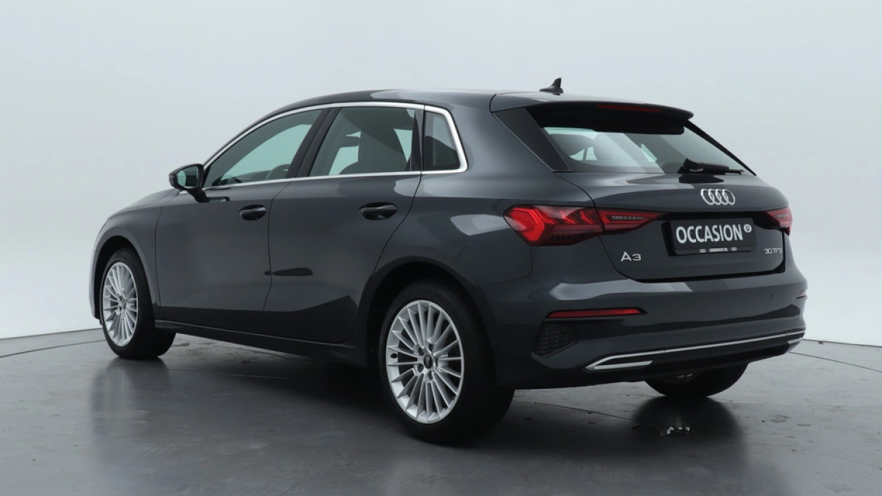 Audi A3 Sportback 30 TFSI Advanced edition | Climate control | Carplay |