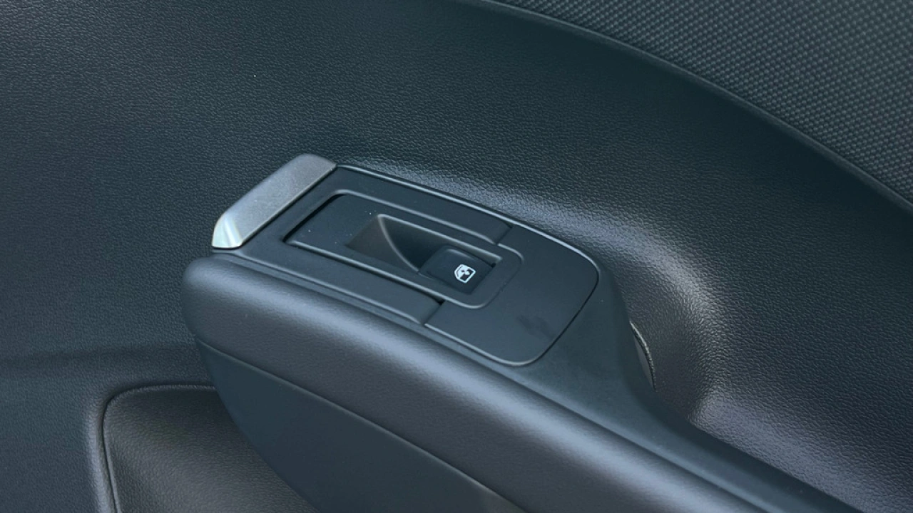 Volkswagen T-Roc 1.5 eTsi 116pk DSG Life First Edition App Connect