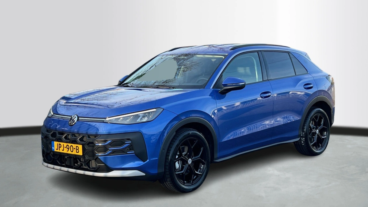 Volkswagen T-Roc 1.5 eTsi 116pk DSG Life First Edition App Connect