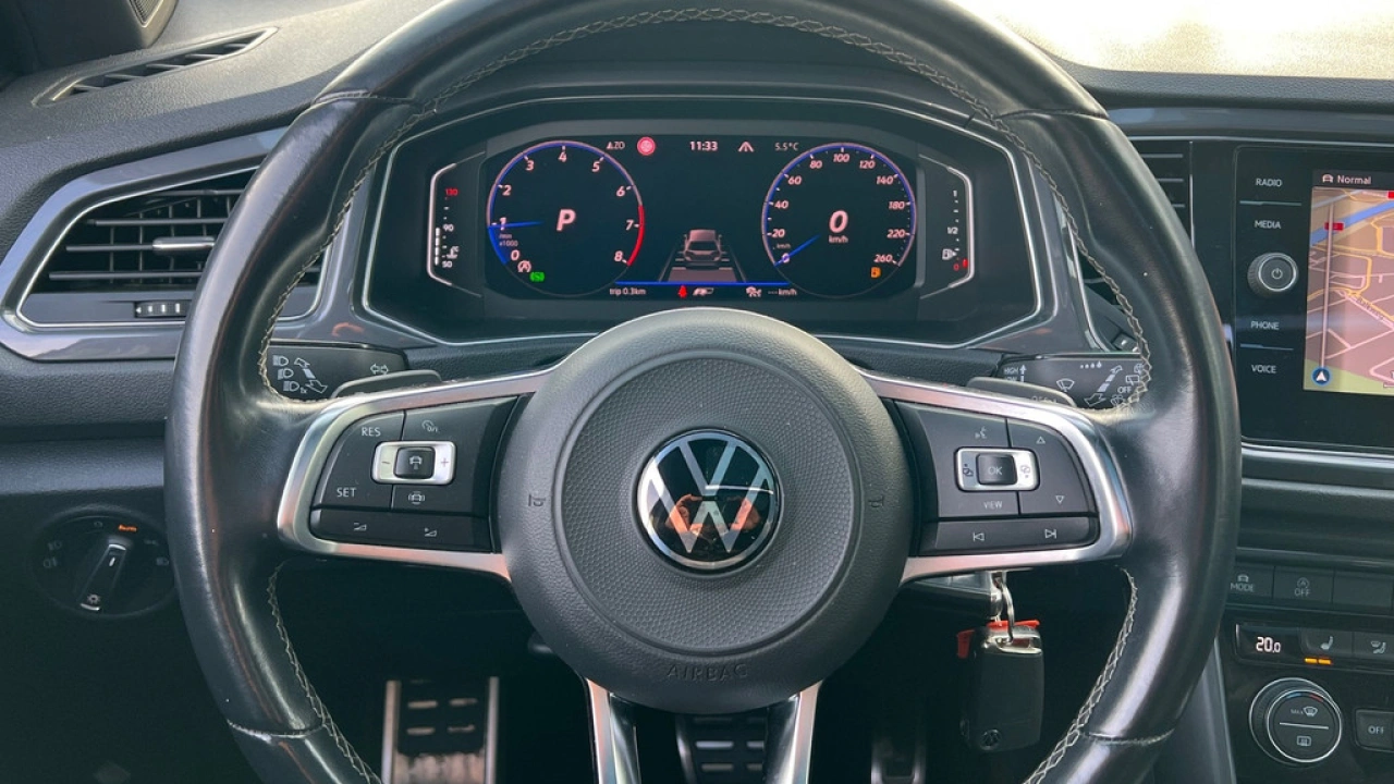 Volkswagen T-Roc 1.5 TSI 150pk DSG Sport Business R Panoramadak