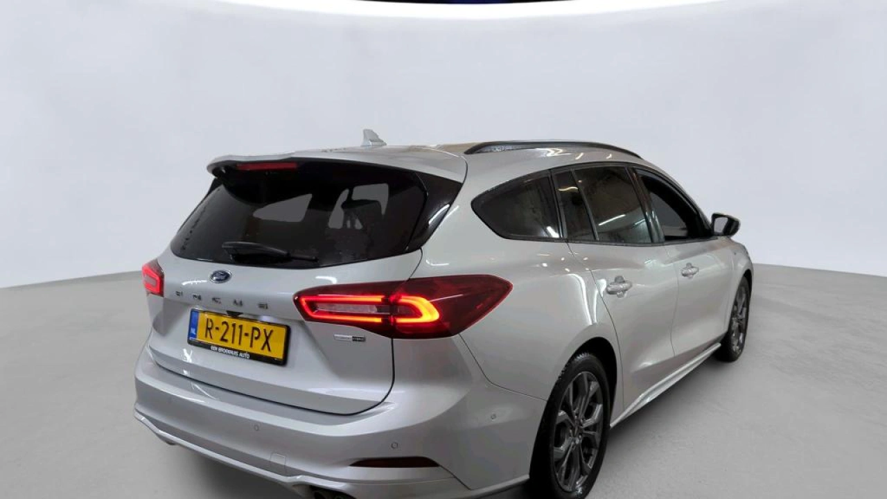 Ford FOCUS Wagon 1.0 EcoBoost Hybrid ST Line Style