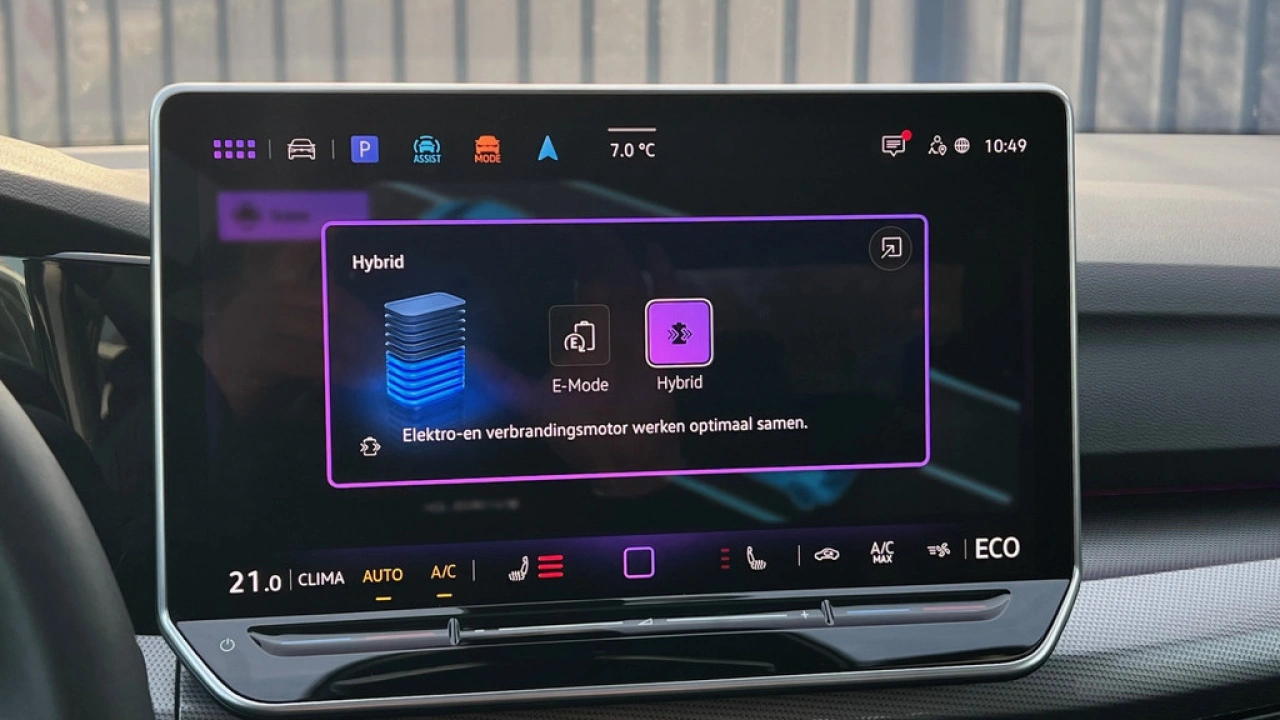 Volkswagen Golf 1.5 eHybrid 204pk DSG Style Edition Panoramadak