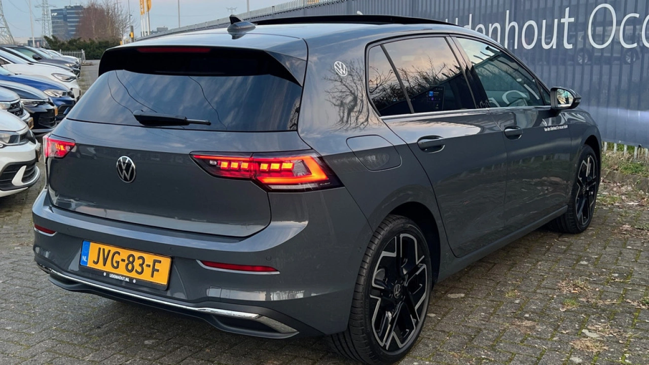 Volkswagen Golf 1.5 eHybrid 204pk DSG Style Edition Panoramadak