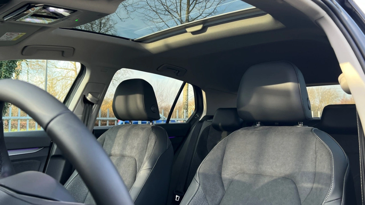 Volkswagen Golf 1.5 eHybrid 204pk DSG Style Edition Panoramadak