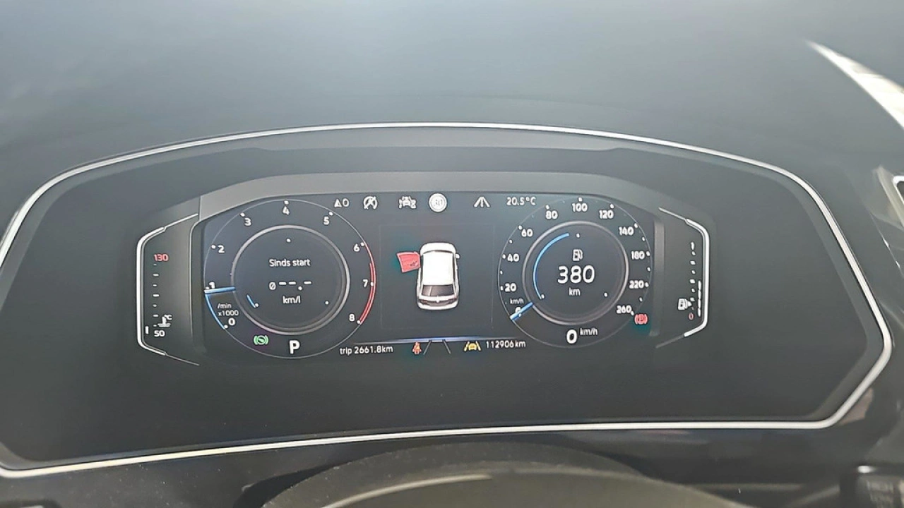 Volkswagen Tiguan 1.5 TSI ACT Highline Business R | Panorama/schuifdak | Led Plus | 1e eigenaar