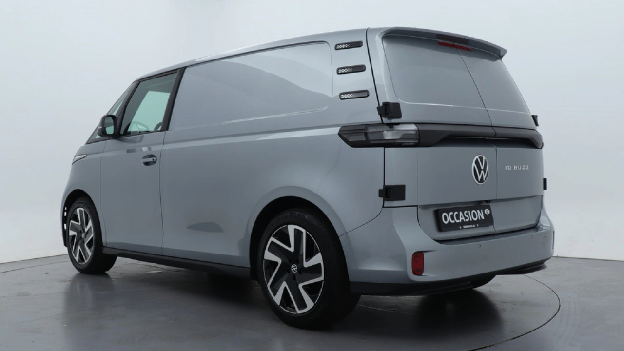 VW Bedrijfswagens ID. Buzz Cargo L1H1 286pk 79kWh Bulli-edition