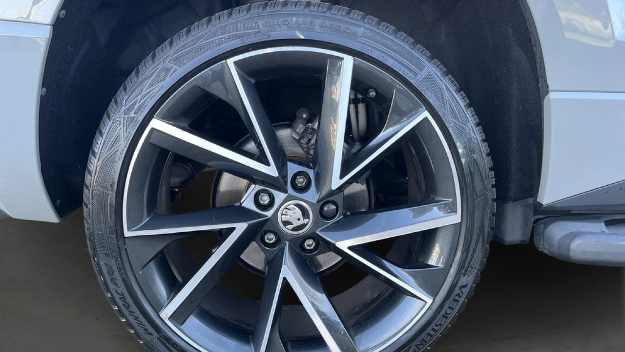 Škoda Karoq 1.5 TSI ACT Sportline Business