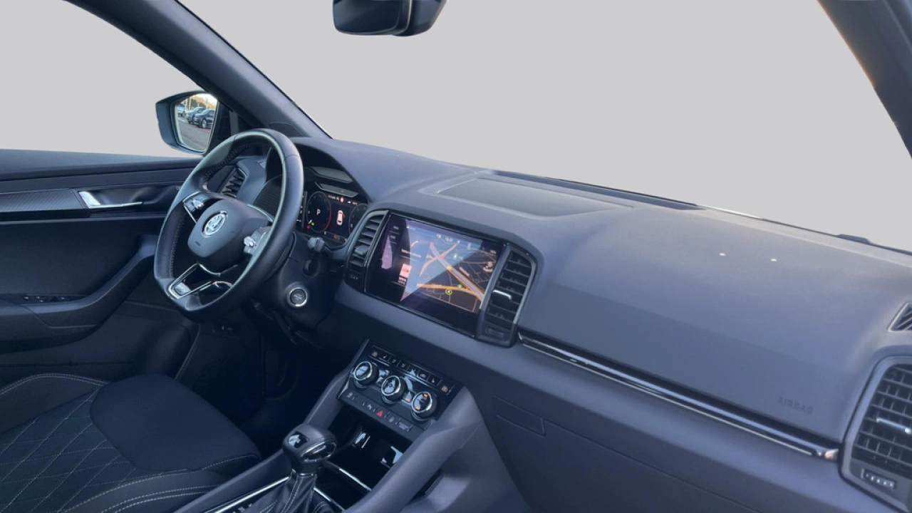 Škoda Karoq 1.5 TSI ACT Sportline Business