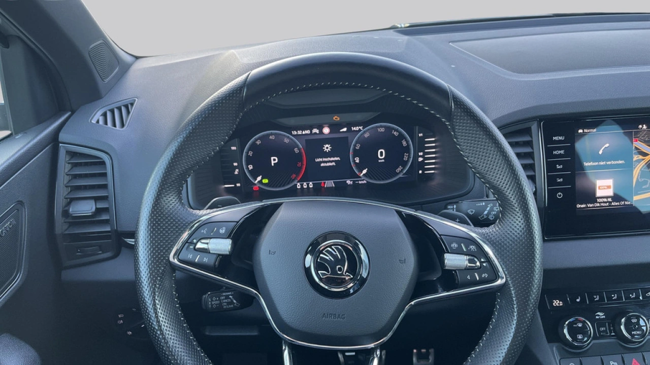 Škoda Karoq 1.5 TSI ACT Sportline Business