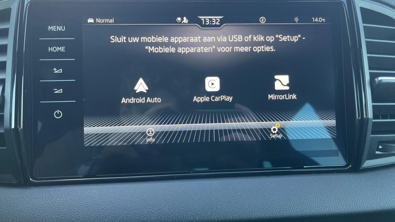 Škoda Karoq 1.5 TSI ACT Sportline Business