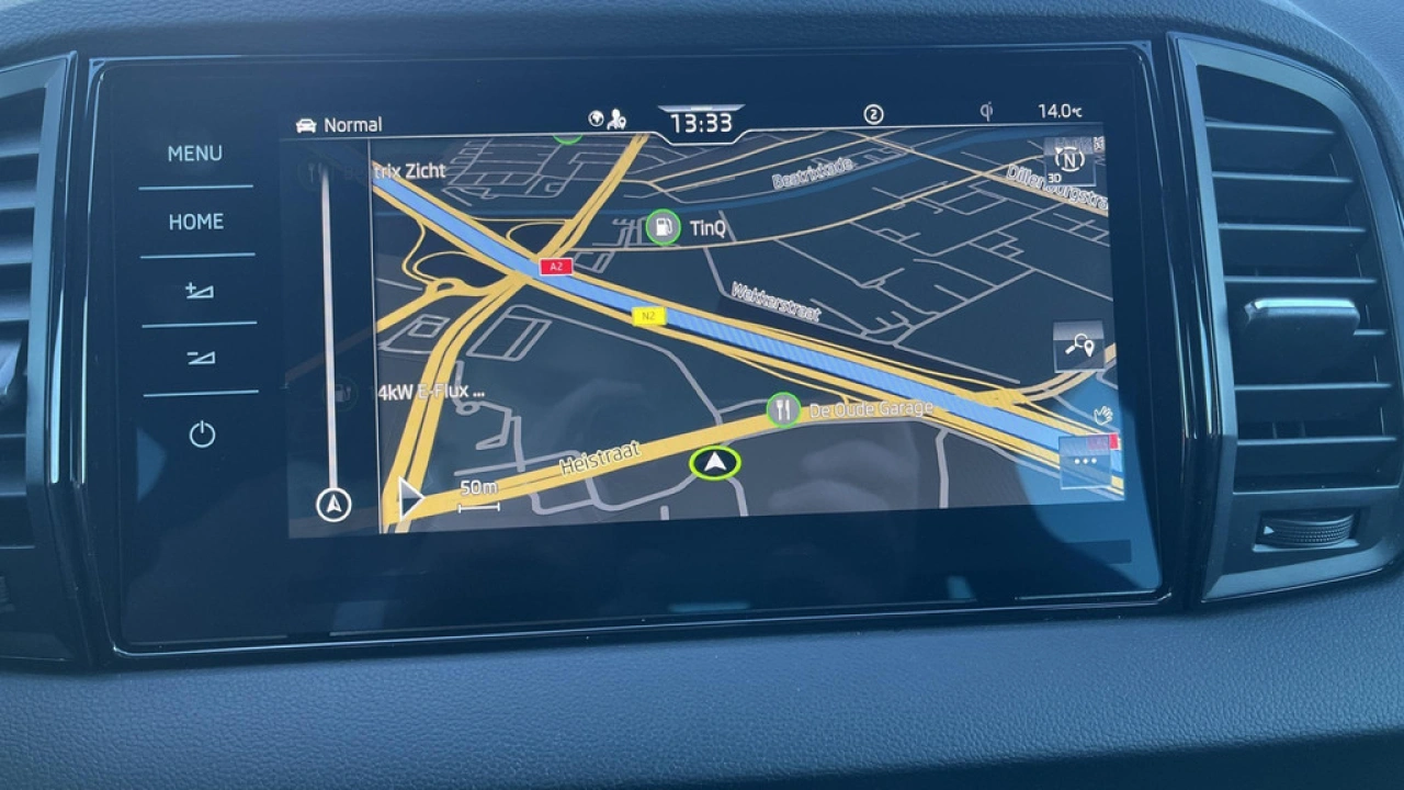 Škoda Karoq 1.5 TSI ACT Sportline Business