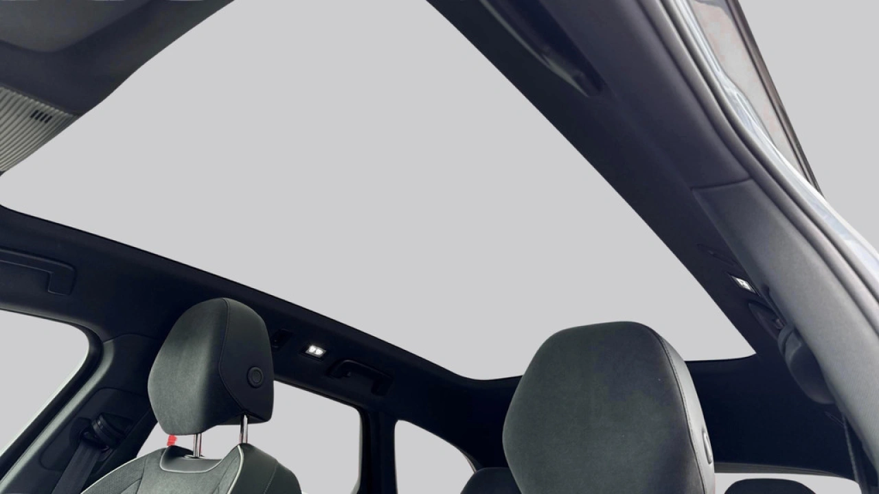 Volkswagen ID.7 Tourer Pro Limited Edition 77 kWh Trekhaak Black edition Interieur style pakket plus Exterieur pakket plus