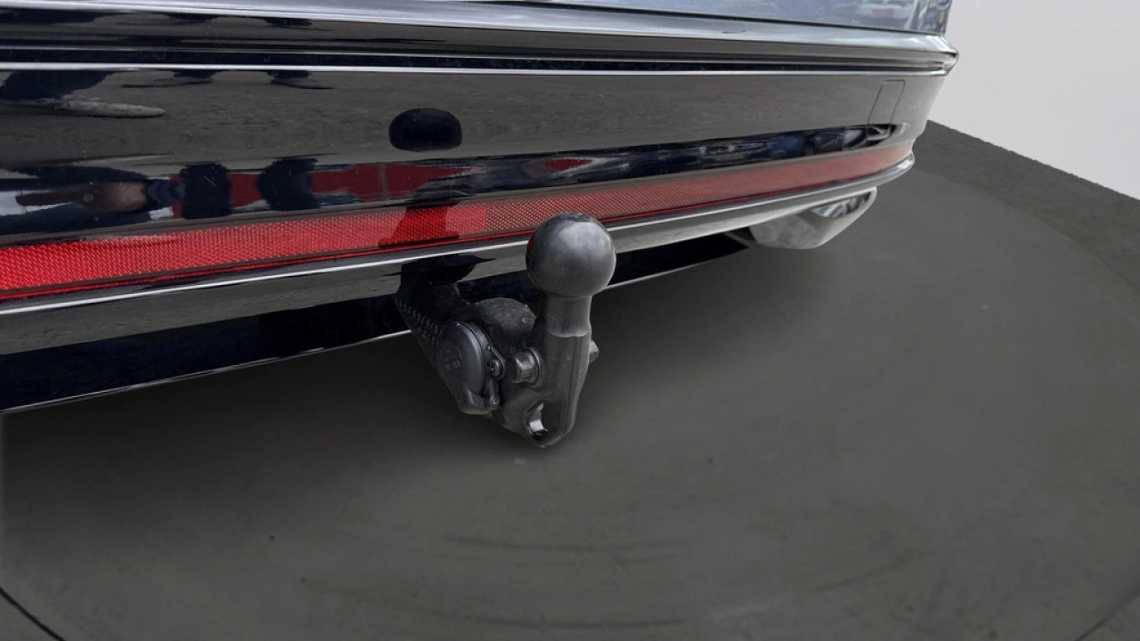 Volkswagen ID.7 Tourer Pro Limited Edition 77 kWh Trekhaak Black edition Interieur style pakket plus Exterieur pakket plus