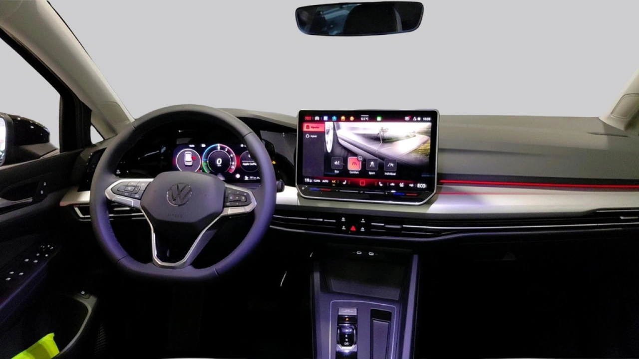 Volkswagen Golf 1.5 eHybrid Life Edition PHEV 204pk Comfort pakket Ergoactive bestuurdersstoel