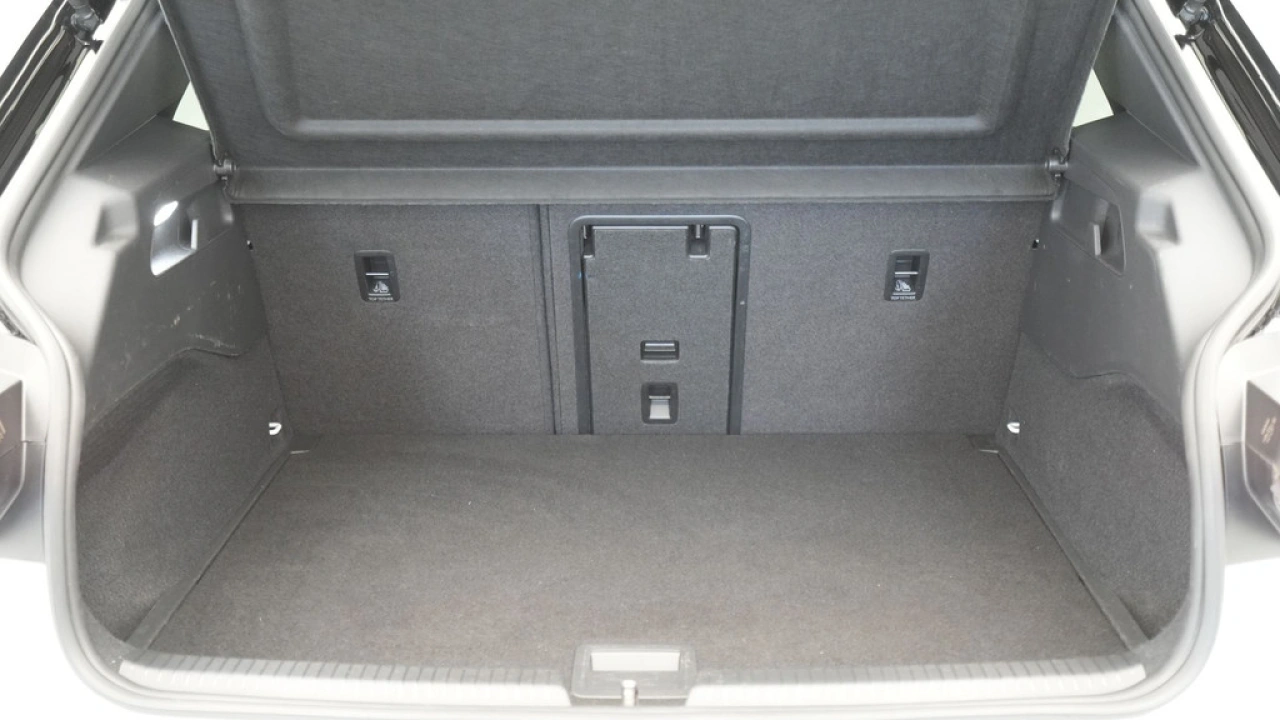 Volkswagen ID.3 First Max 58 kWh 204pk