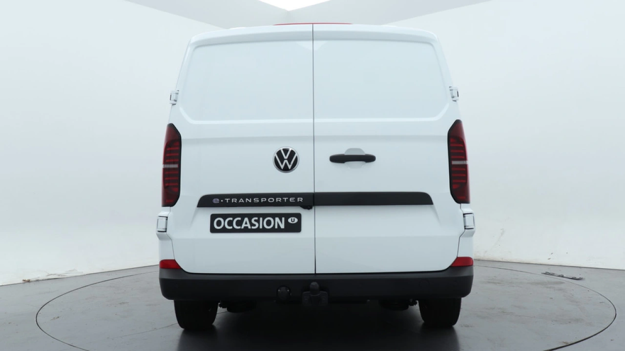 VW Bedrijfswagens Transporter e-Transporter L1H1 64kWh 160kW 218PK RWD Life-Intro