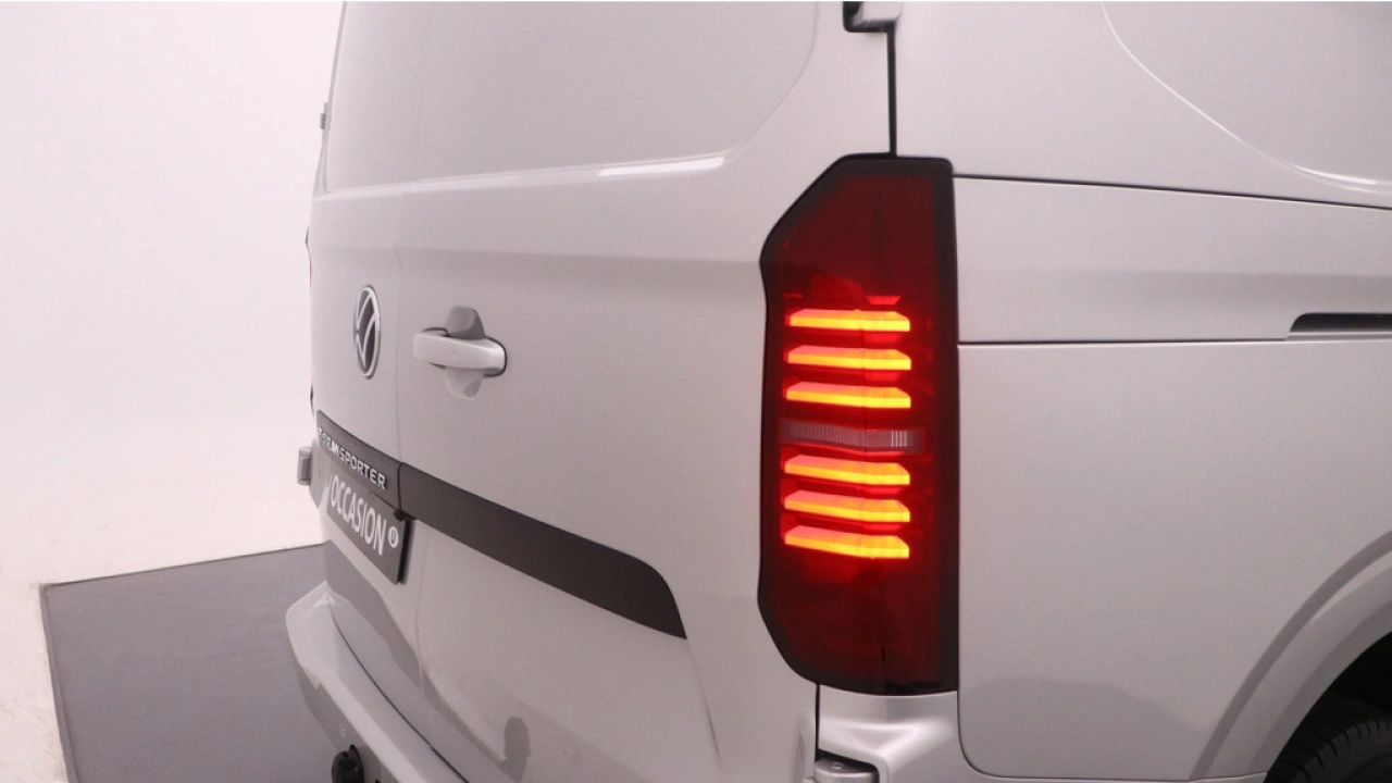 VW Bedrijfswagens Transporter e-Transporter L2H1 64kWh 160kW 218PK RWD Style-Intro