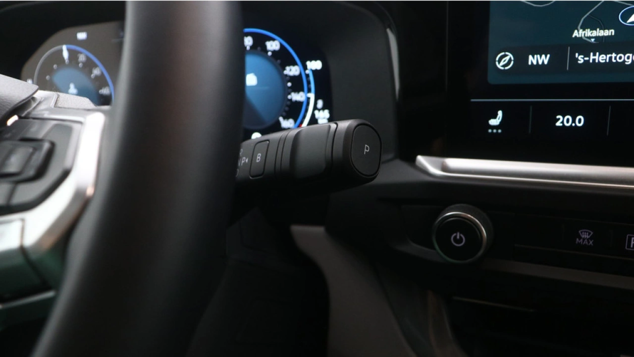 VW Bedrijfswagens Transporter e-Transporter L2H1 64kWh 160kW 218PK RWD Style-Intro