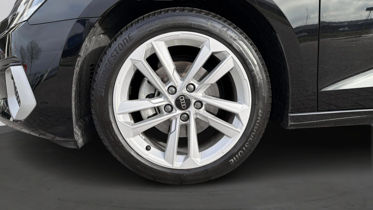 Audi A3 Sportback 30 TFSI 110pk Advanced Edition / Achteruitrijcamera