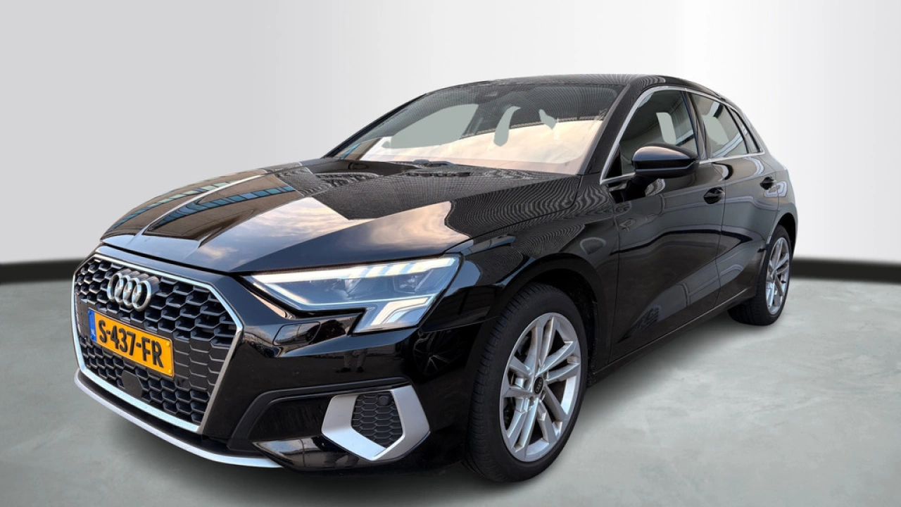 Audi A3 Sportback 30 TFSI 110pk Advanced Edition / Achteruitrijcamera