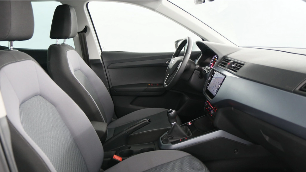 SEAT Arona 1.0 TSI 115pk Style Business Intense