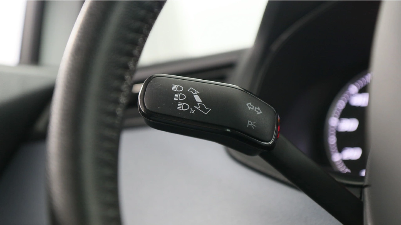 SEAT Arona 1.0 TSI 115pk Style Business Intense