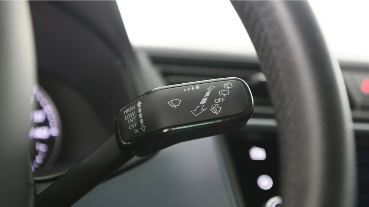 SEAT Arona 1.0 TSI 115pk Style Business Intense