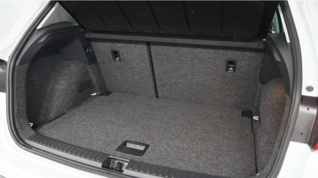 SEAT Arona 1.0 TSI 115pk Style Business Intense