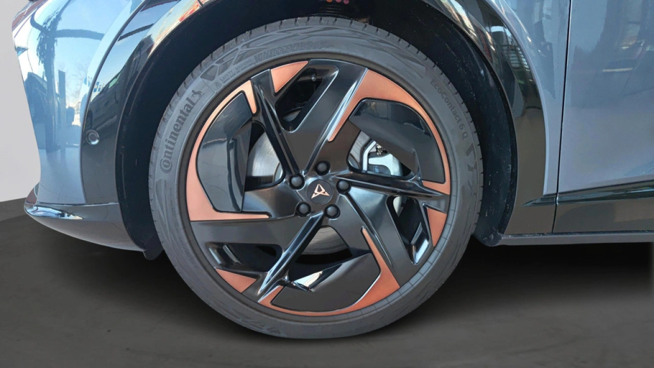 CUPRA Tavascan Adrenaline 82 kWh