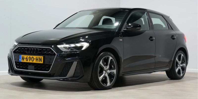 Audi A1 Sportback 30 TFSI S-Line edition