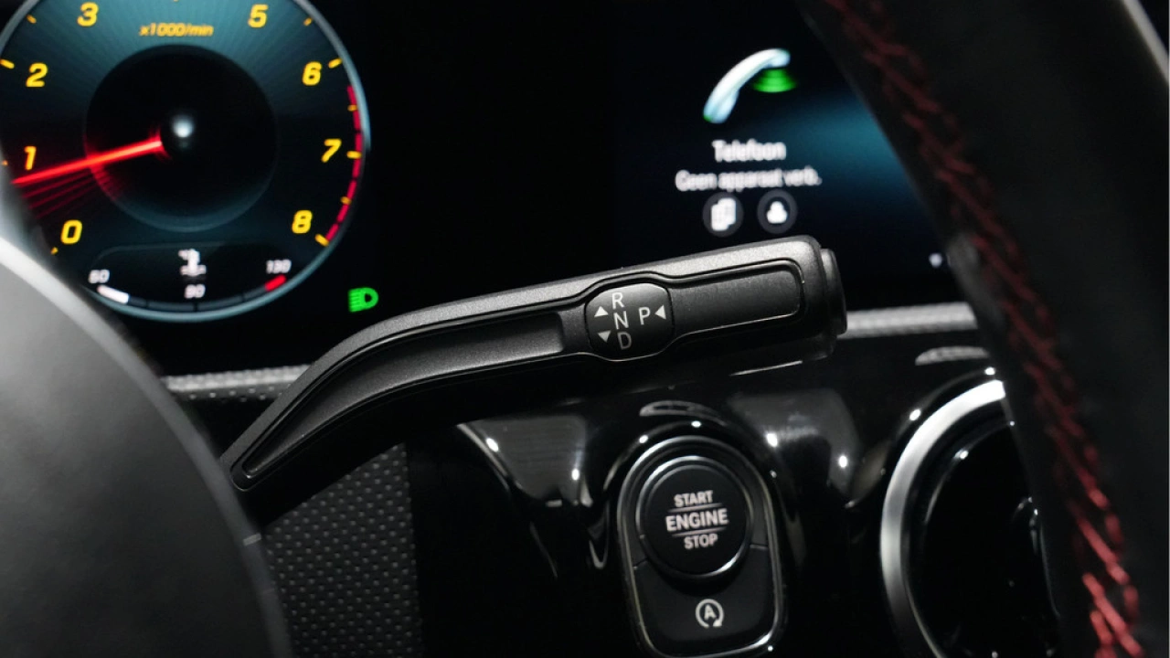 Mercedes-Benz A-Klasse 180 Business Solution AMG