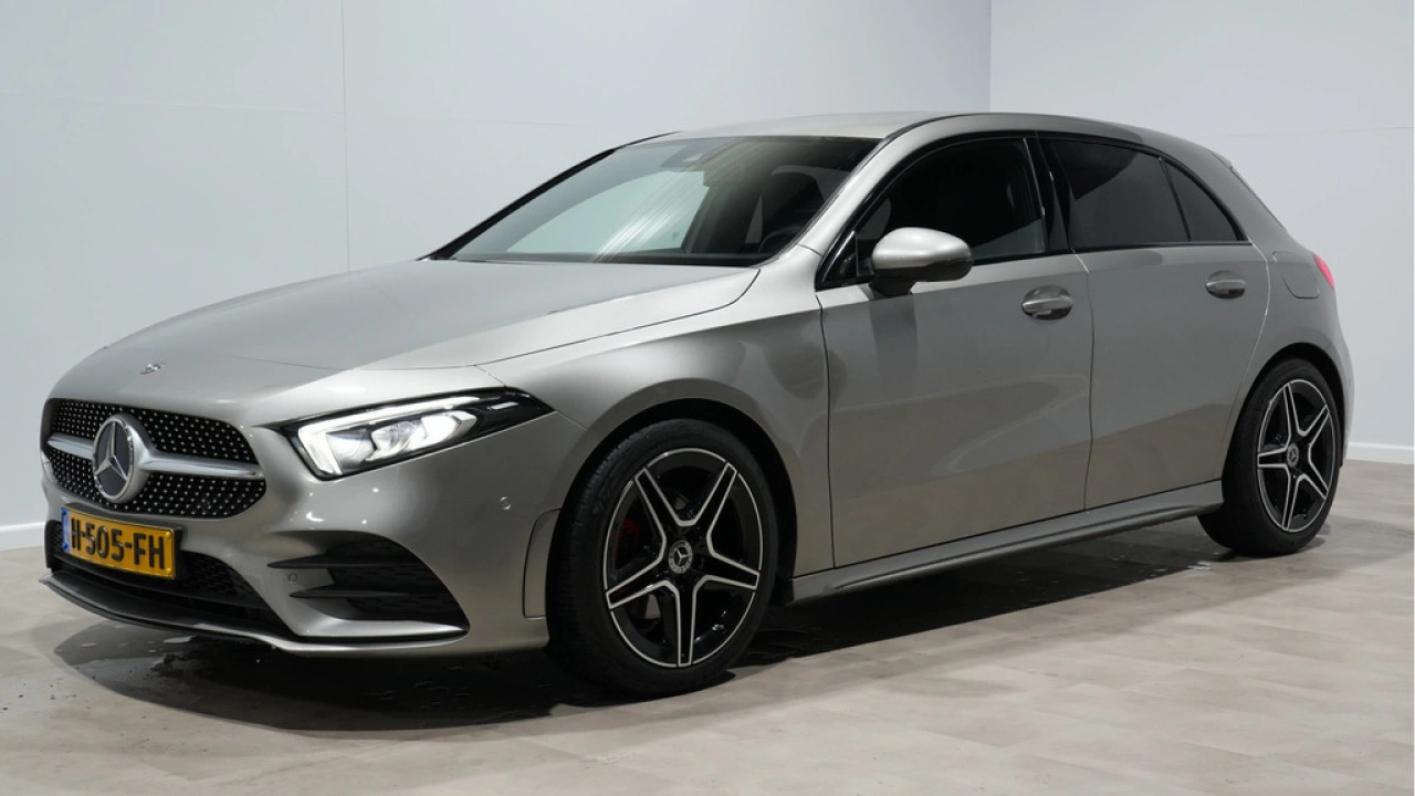 Mercedes-Benz A-Klasse 180 Business Solution AMG