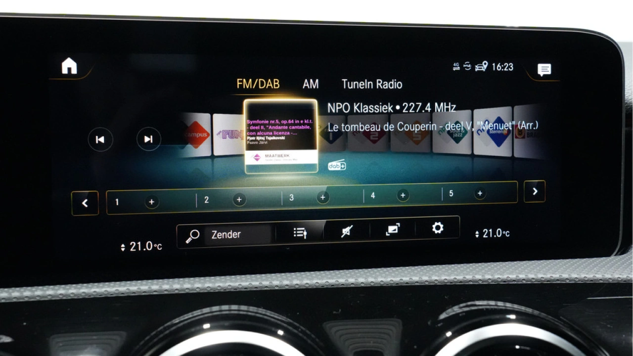 Mercedes-Benz A-Klasse 180 Business Solution AMG