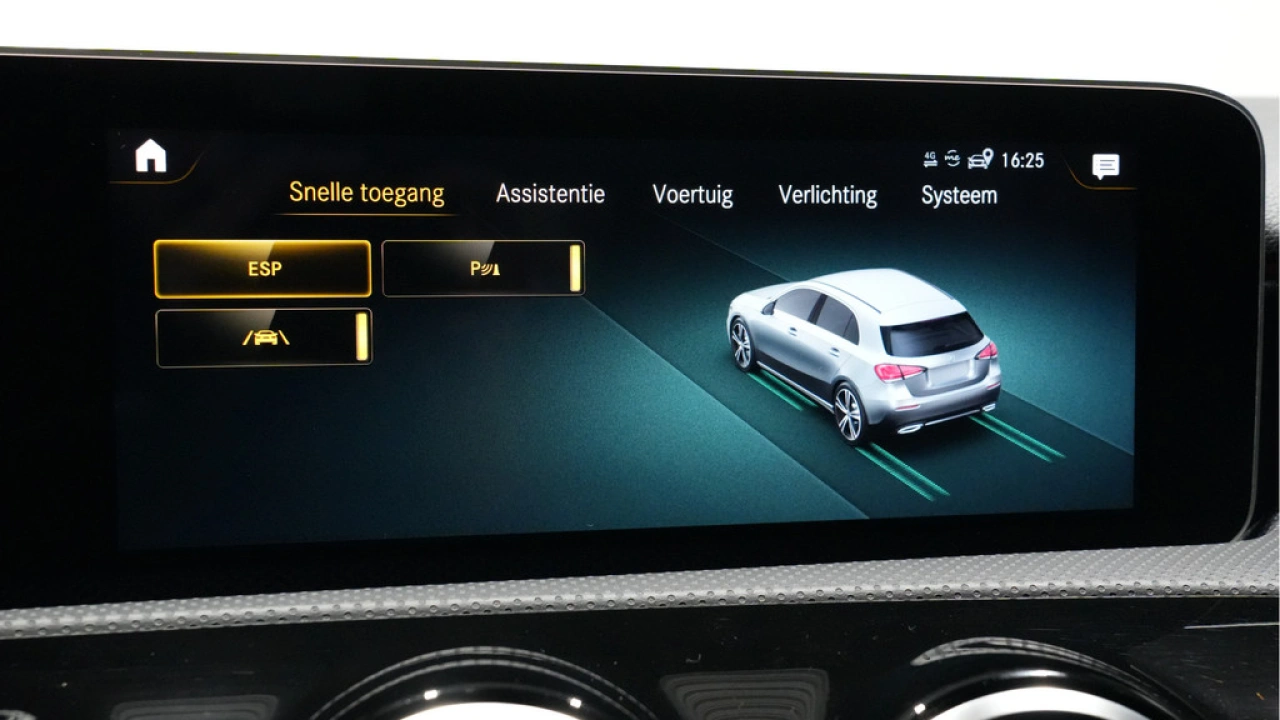 Mercedes-Benz A-Klasse 180 Business Solution AMG