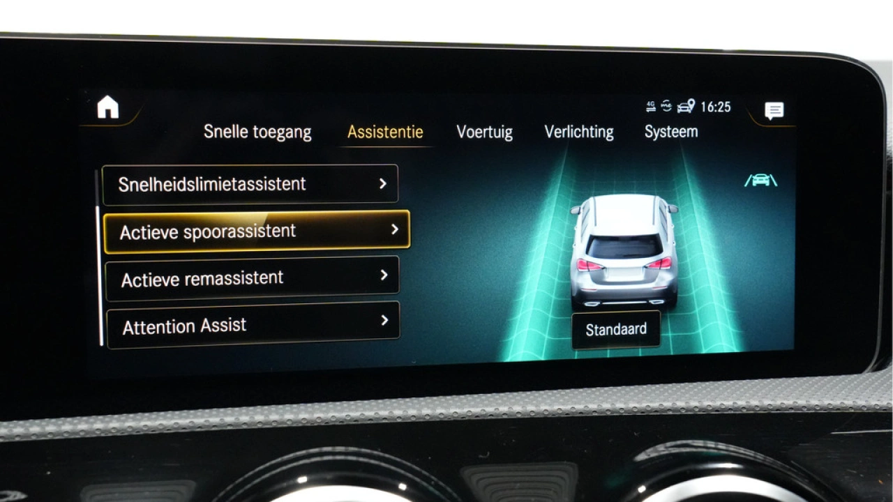 Mercedes-Benz A-Klasse 180 Business Solution AMG