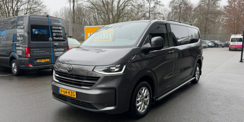 VW Bedrijfswagens Transporter Dubbel Cabine L2H1 2.0 TDI 170pk Automaat Bulli