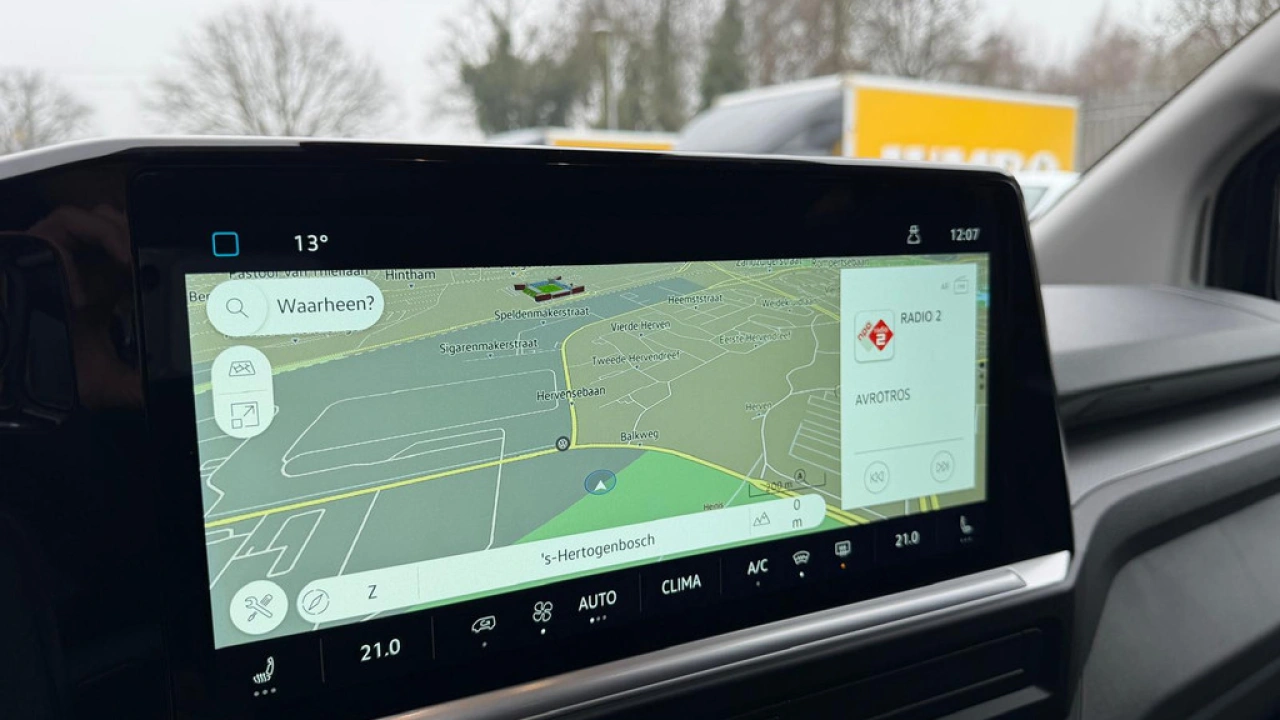 VW Bedrijfswagens Transporter Dubbel Cabine L2H1 2.0 TDI 170pk Automaat Bulli