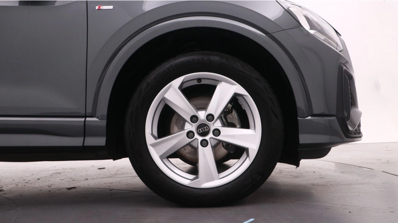 Audi Q2 35 TFSI S Edition | Panoramadak | Carplay | Stoelverwarming | Adapt. Cruise |