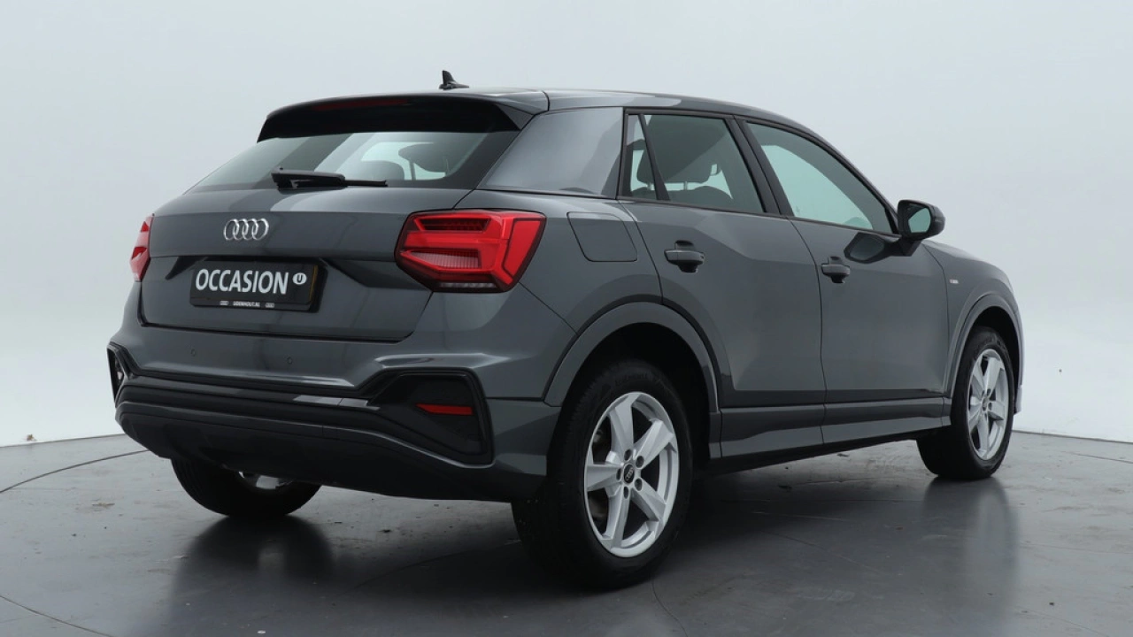 Audi Q2 35 TFSI S Edition | Panoramadak | Carplay | Stoelverwarming | Adapt. Cruise |