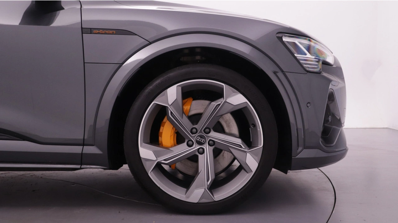 Audi e-tron Sportback S Quattro | Panoramadak | Head up | B&O | Supersport stoelen | 22