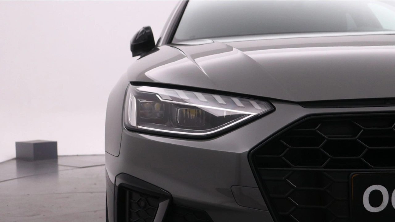 Audi A4 Avant 40 TFSI 191PK Launch edition Sport | Camera | Stoelverwarming |