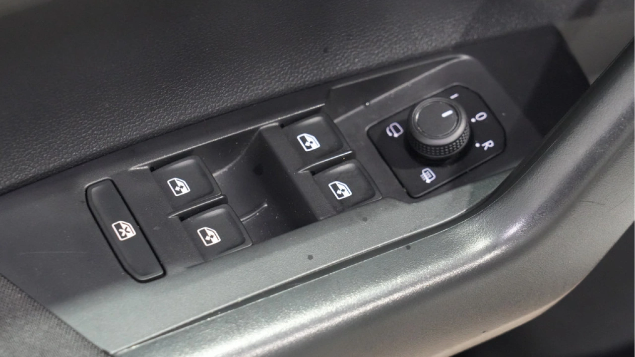 Volkswagen Polo 1.0 TSI 95pk DSG Life Business