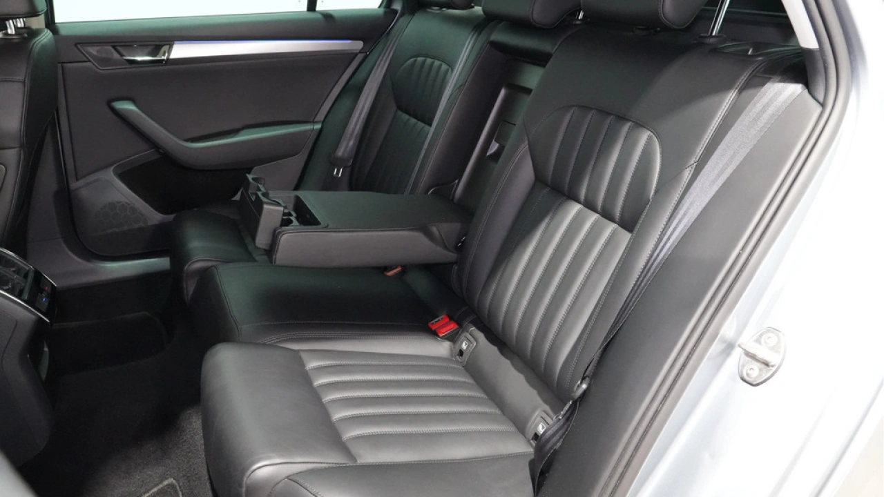 Škoda Superb Combi 1.5 TSI 150pk DSG ACT Business