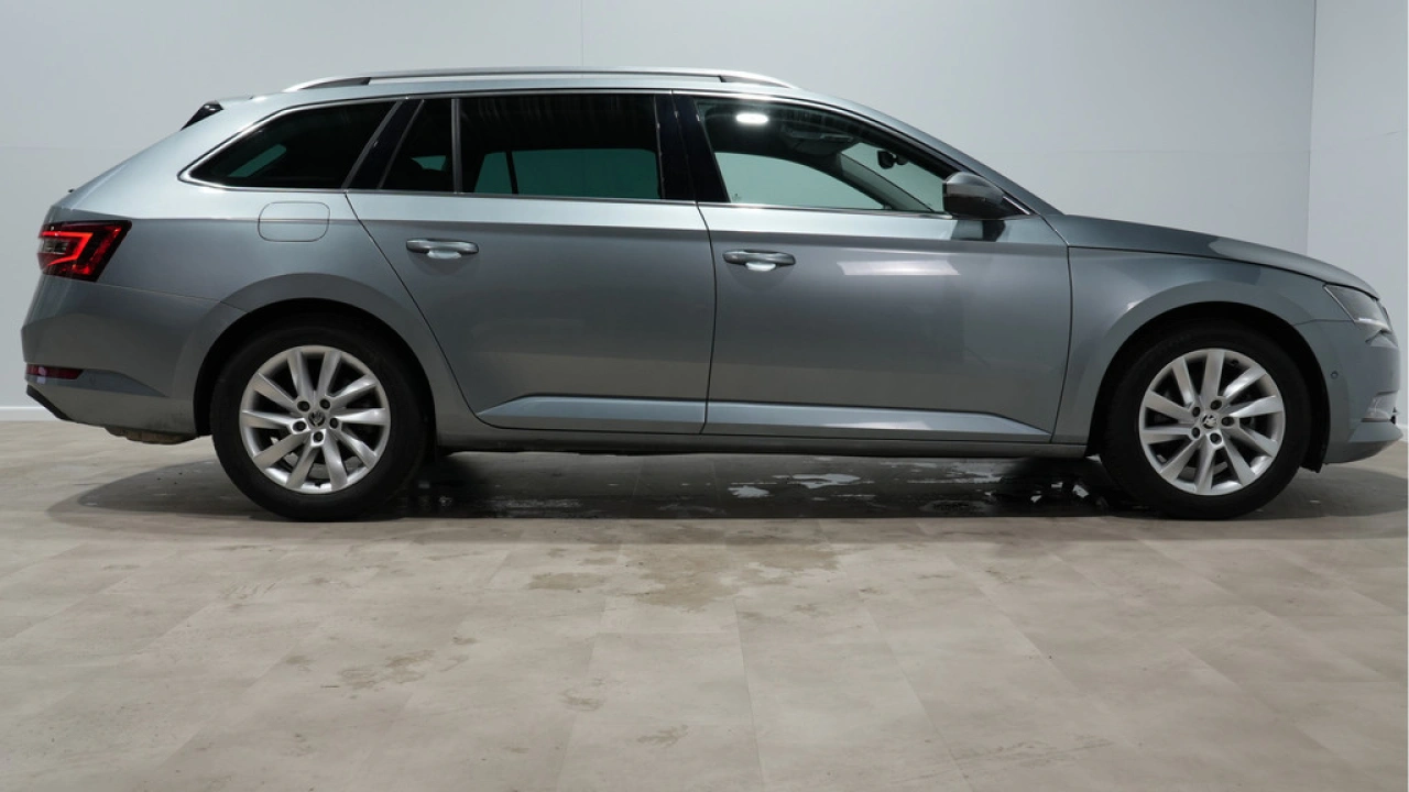 Škoda Superb Combi 1.5 TSI 150pk DSG ACT Business