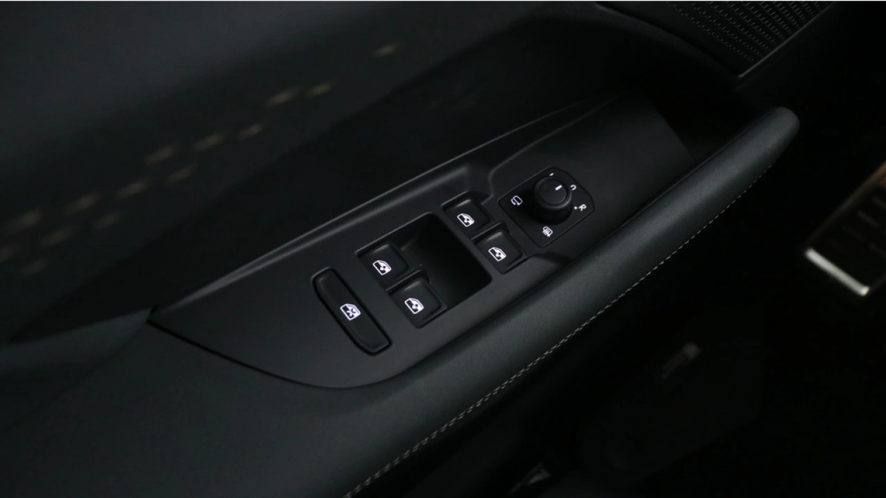 CUPRA Terramar 1.5 TSI e-Hybrid VZ America's CUP / Demonstratieauto