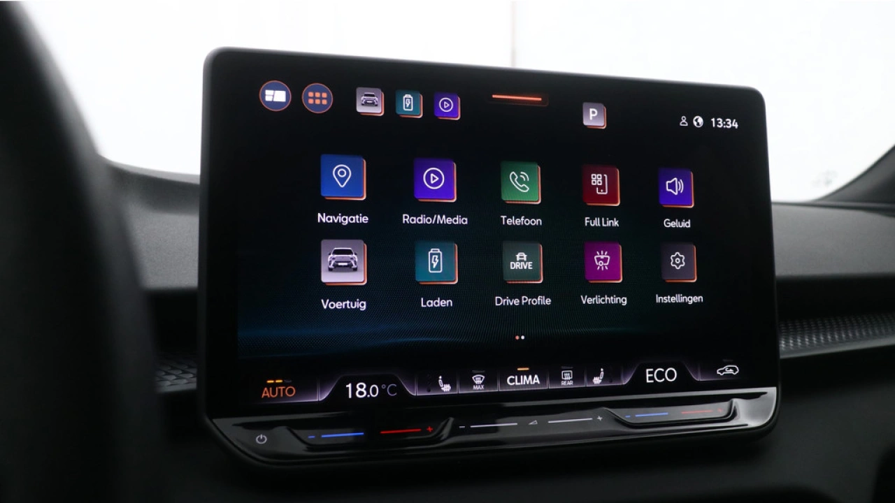 CUPRA Terramar 1.5 TSI e-Hybrid VZ America's CUP / Demonstratieauto