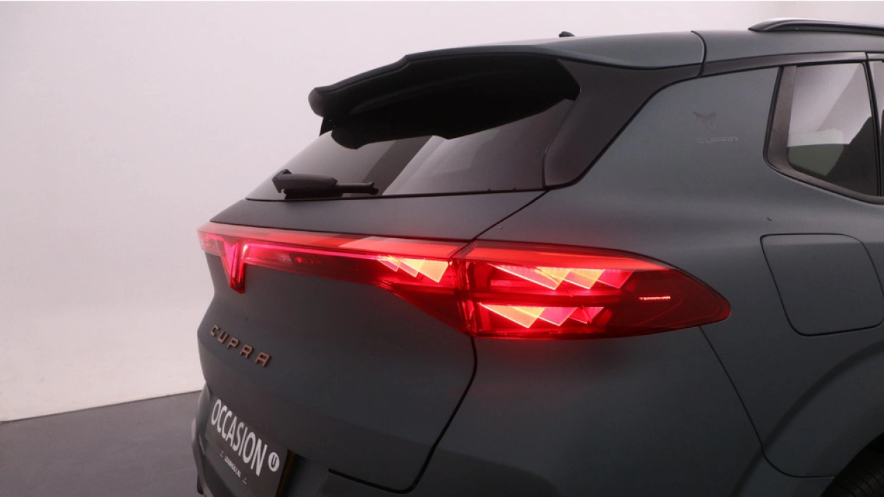 CUPRA Terramar 1.5 TSI e-Hybrid VZ America's CUP / Demonstratieauto