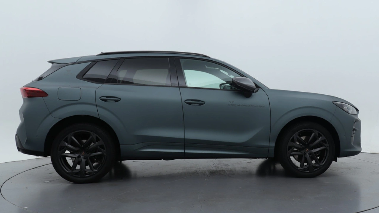 CUPRA Terramar 1.5 TSI e-Hybrid VZ America's CUP / Demonstratieauto