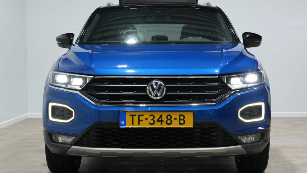 Volkswagen T-Roc 1.5 TSI 150pk Automaat Sport Executive Advance